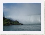 Horseshoe Falls Niagara from Maid of the Mist * 2592 x 1944 * (979KB)